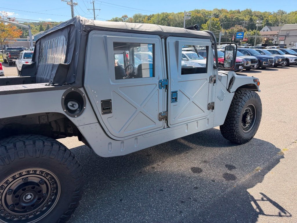 1995 Hummer HUMVEE Base