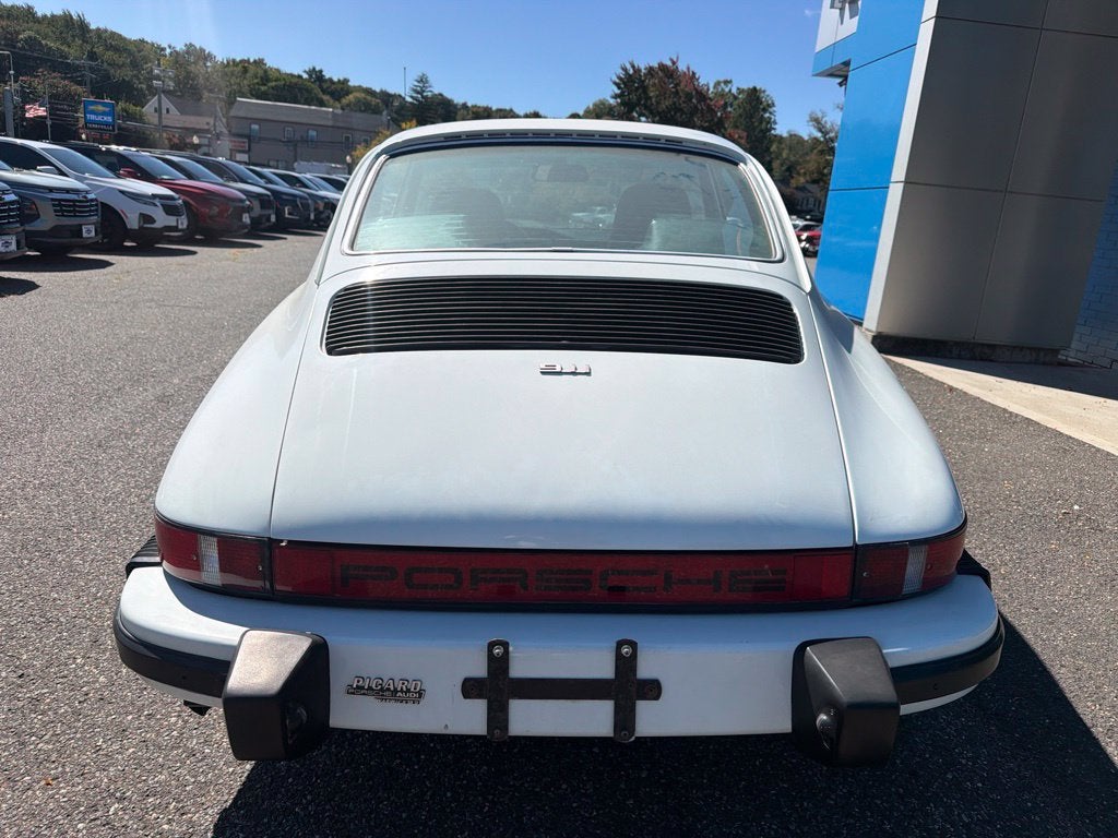 1974 Porsche 911 Base
