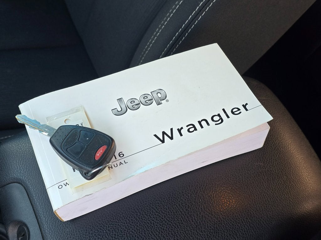 2016 Jeep Wrangler Unlimited Sahara
