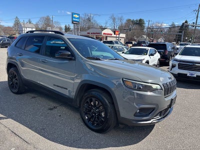 2023 Jeep Cherokee Altitude Lux