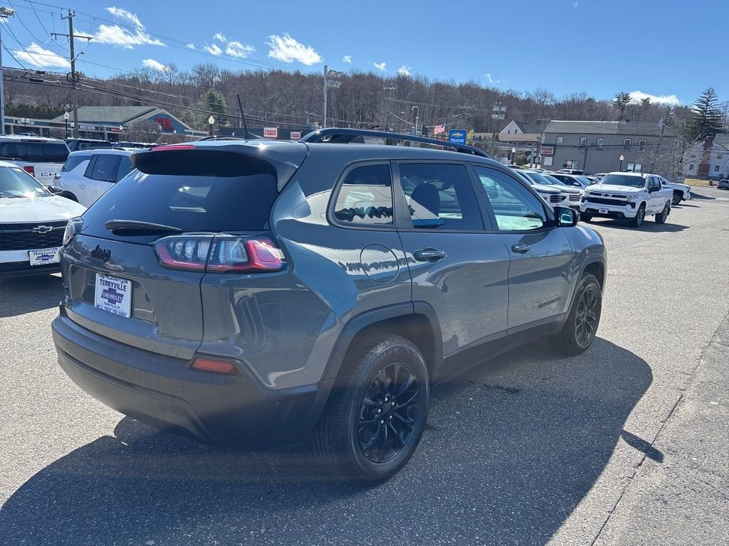 2023 Jeep Cherokee Altitude Lux