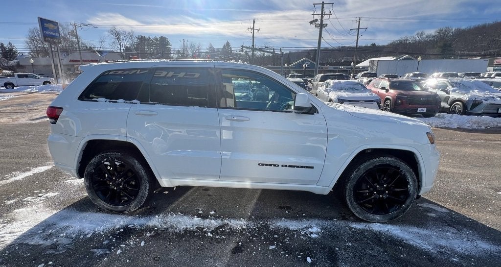 2017 Jeep Grand Cherokee Altitude