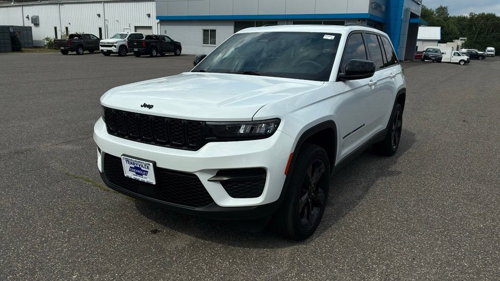 2023 Jeep Grand Cherokee Altitude