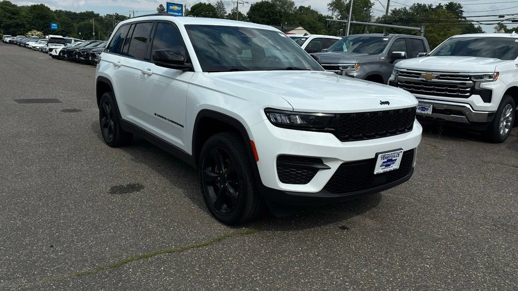 2023 Jeep Grand Cherokee Altitude