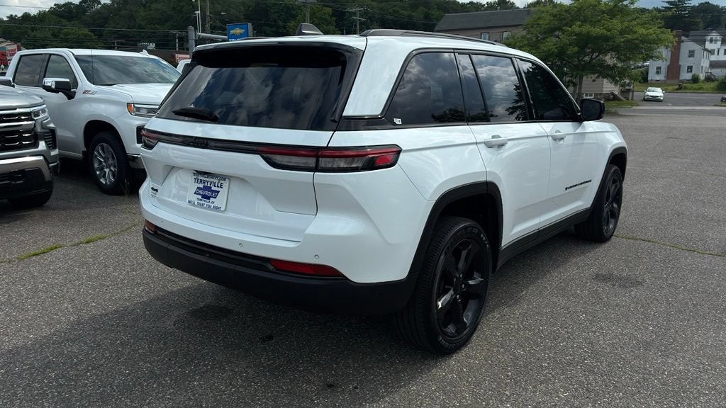 2023 Jeep Grand Cherokee Altitude
