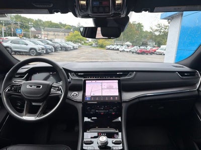 2023 Jeep Grand Cherokee Overland