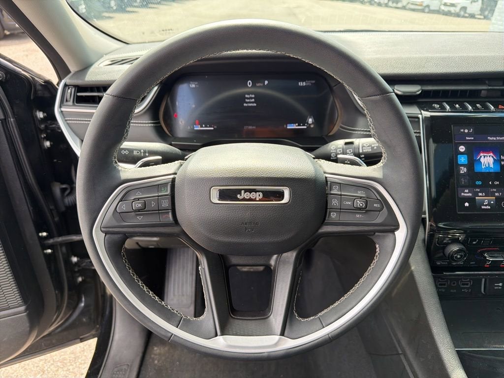 2023 Jeep Grand Cherokee L Laredo