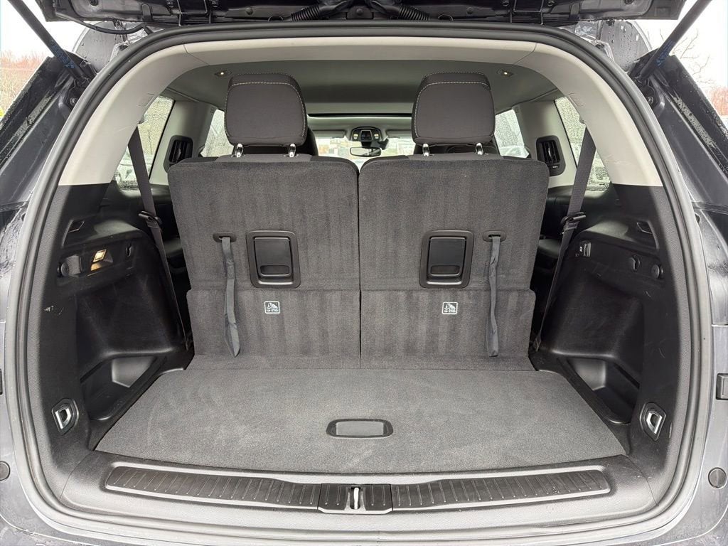 2023 Jeep Grand Cherokee L Laredo X