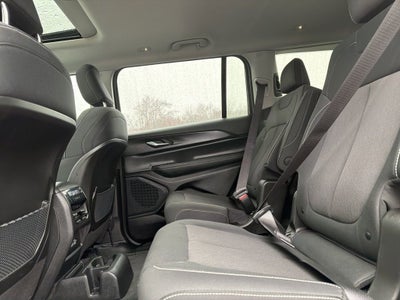 2023 Jeep Grand Cherokee L Laredo X