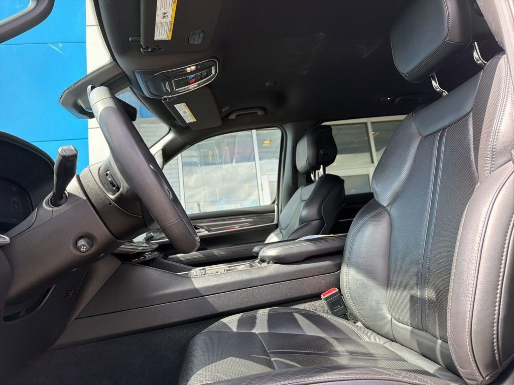 2022 Jeep Wagoneer Series III