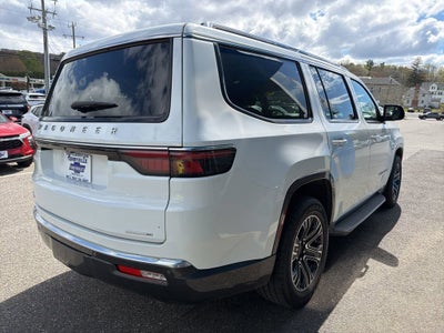 2022 Jeep Wagoneer Series III