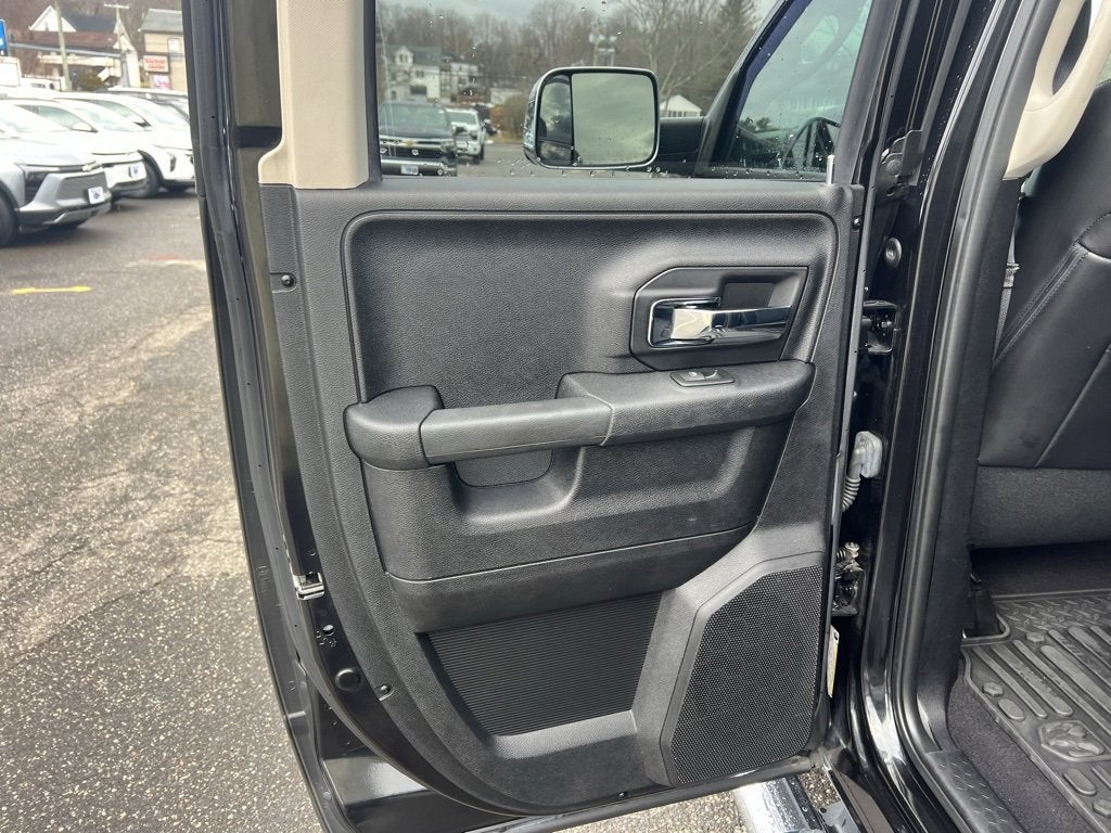 2016 RAM 1500 Laramie