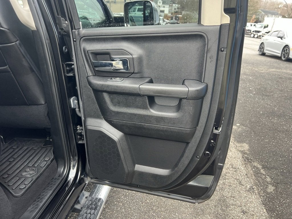 2016 RAM 1500 Laramie