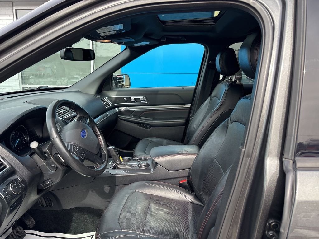 2016 Ford Explorer Sport