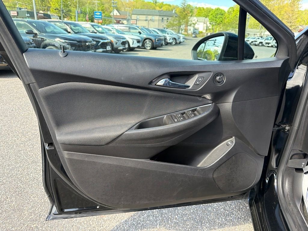 2018 Chevrolet Cruze LS