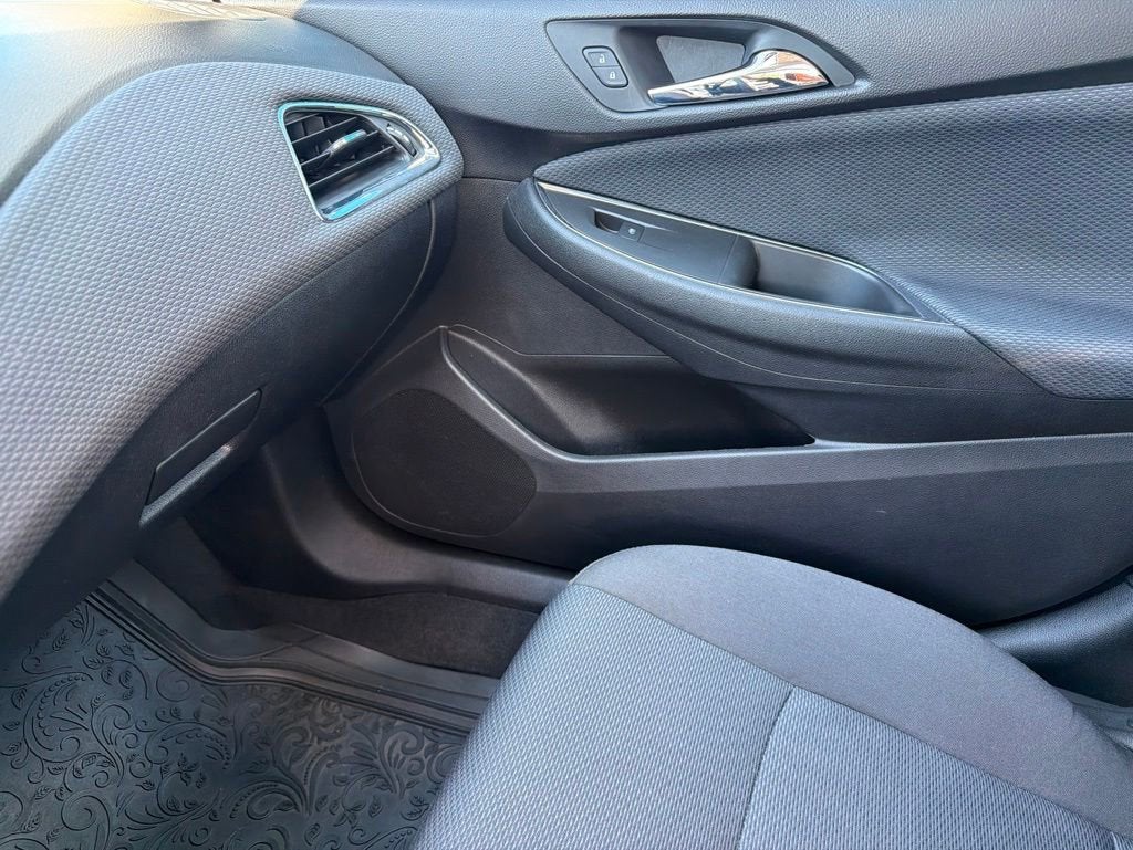 2018 Chevrolet Cruze LS