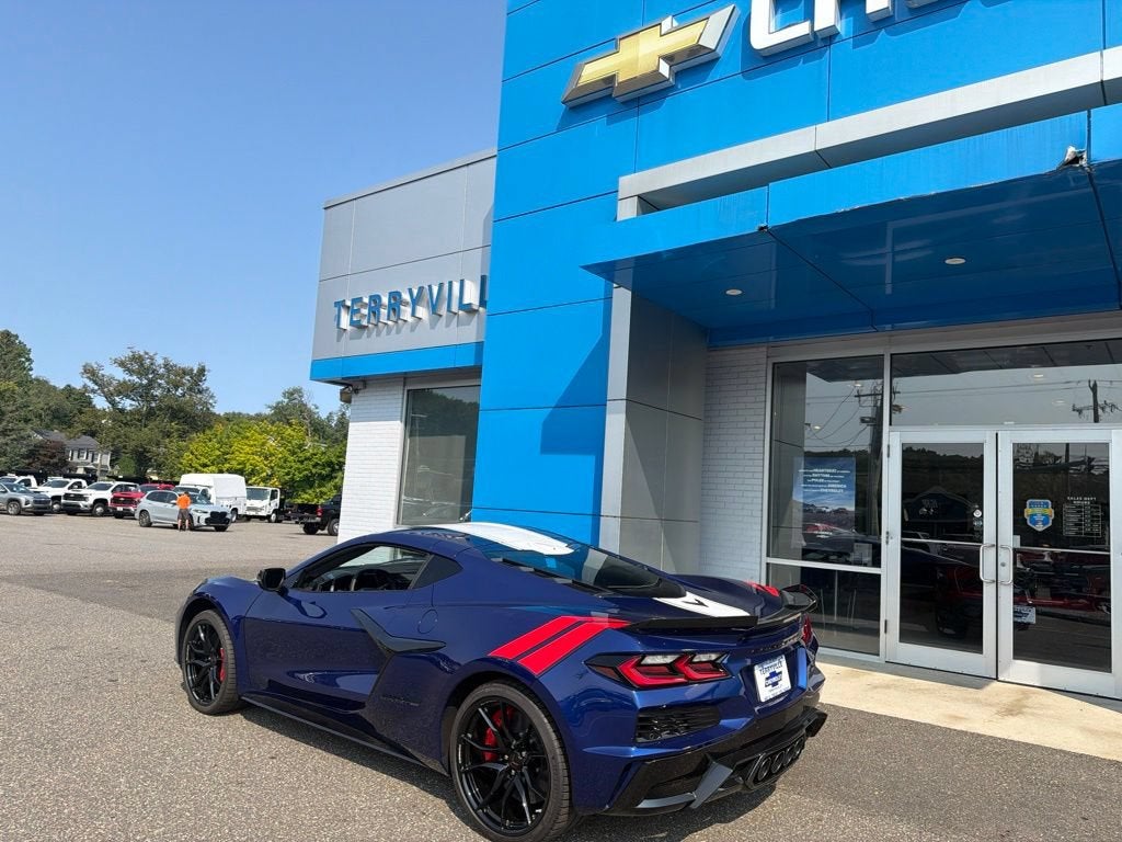 2027 Chevrolet Corvette 3LT - Photo 6
