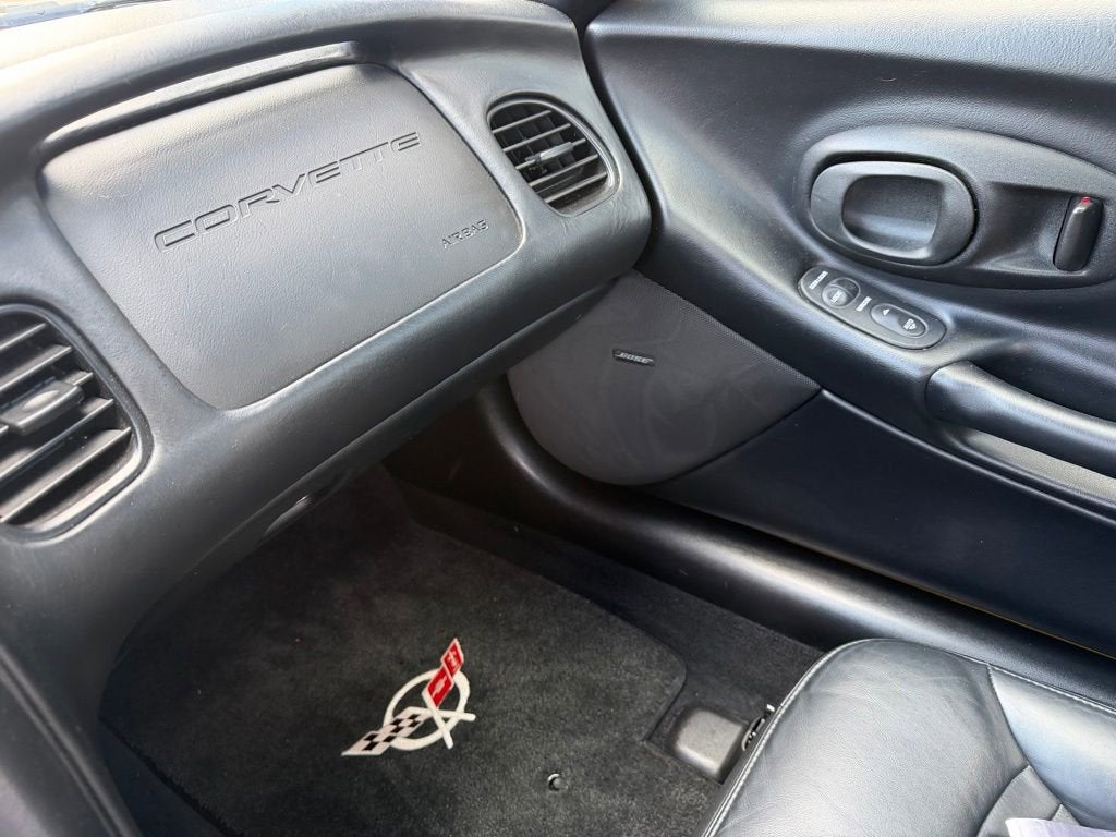 2001 Chevrolet Corvette 2dr Convertible