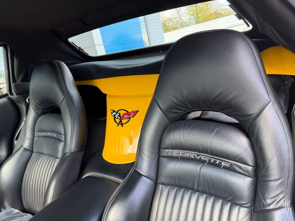 2001 Chevrolet Corvette 2dr Convertible