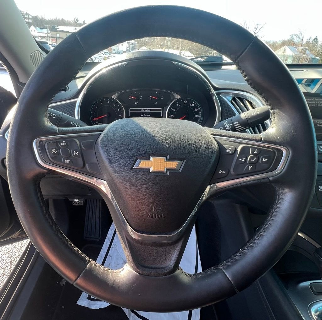 2017 Chevrolet Malibu LT