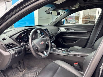 2024 Cadillac CT4 Luxury