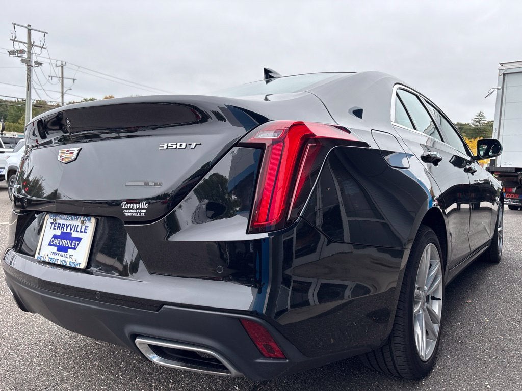 2024 Cadillac CT4 Luxury