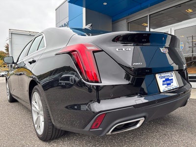 2024 Cadillac CT4 Luxury