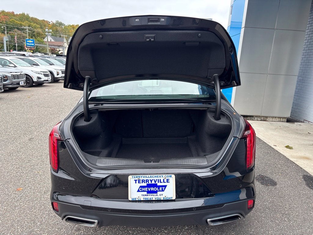2024 Cadillac CT4 Luxury