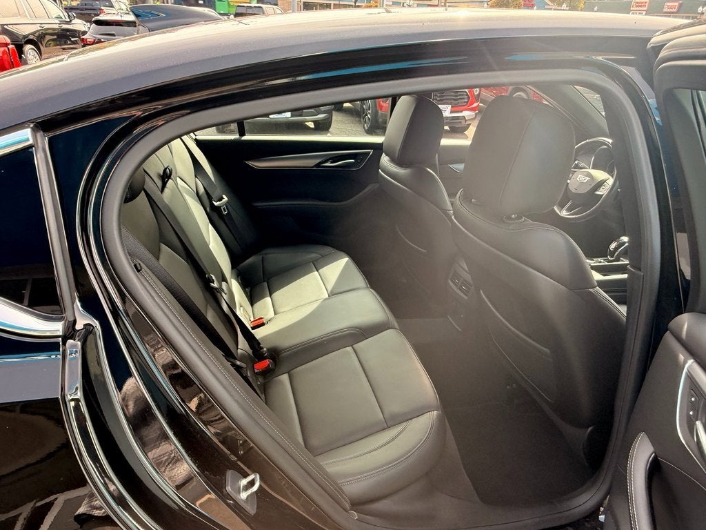 2023 Cadillac CT5 Premium Luxury