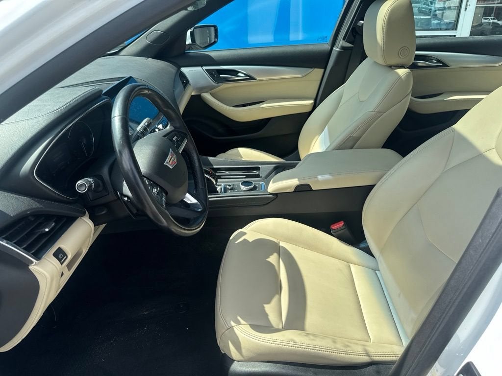 2021 Cadillac CT5 Luxury