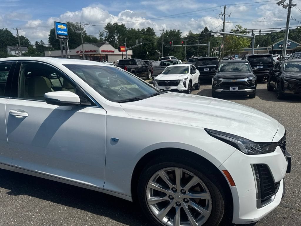 2021 Cadillac CT5 Luxury