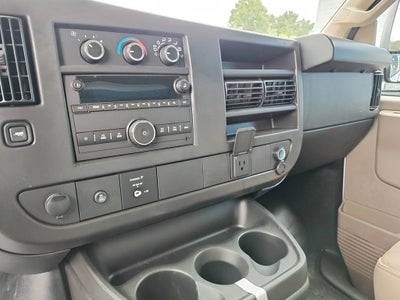 2026 Chevrolet Express Cutaway 3500 1WT