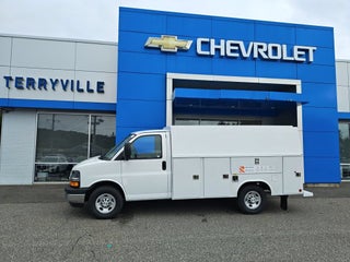 2026 Chevrolet Express Cutaway 3500 1WT