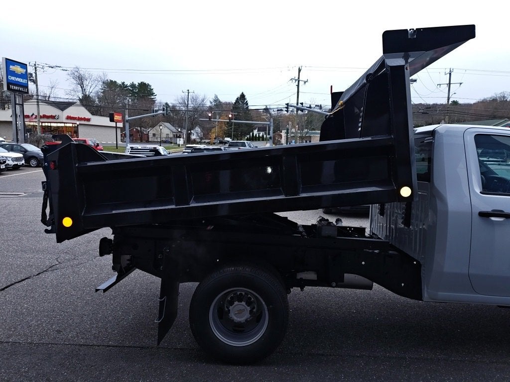 2025 Chevrolet Silverado 3500 HD Chassis Cab Work Truck