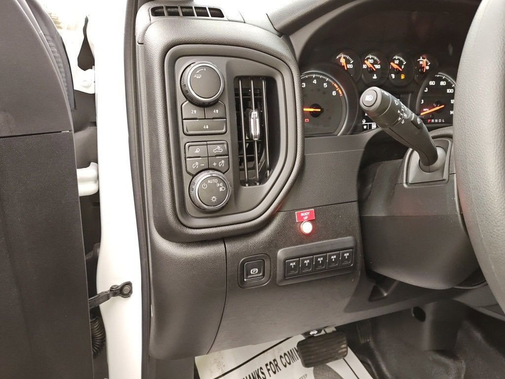 2025 Chevrolet Silverado 3500 HD Chassis Cab Work Truck