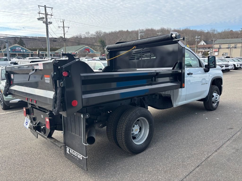 2025 Chevrolet Silverado 3500 HD Chassis Cab Work Truck