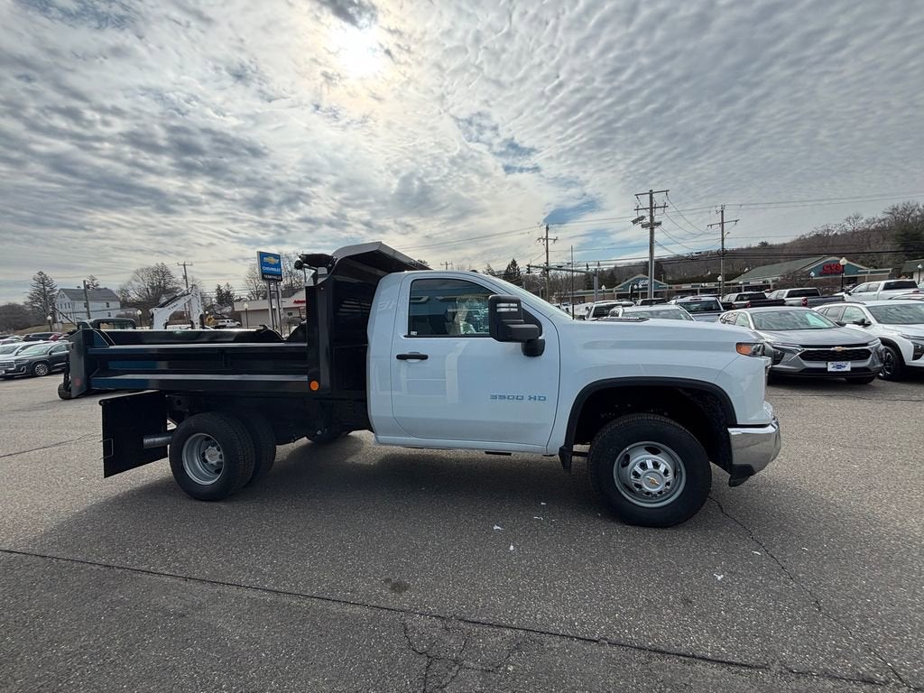 2025 Chevrolet Silverado 3500 HD Chassis Cab Work Truck