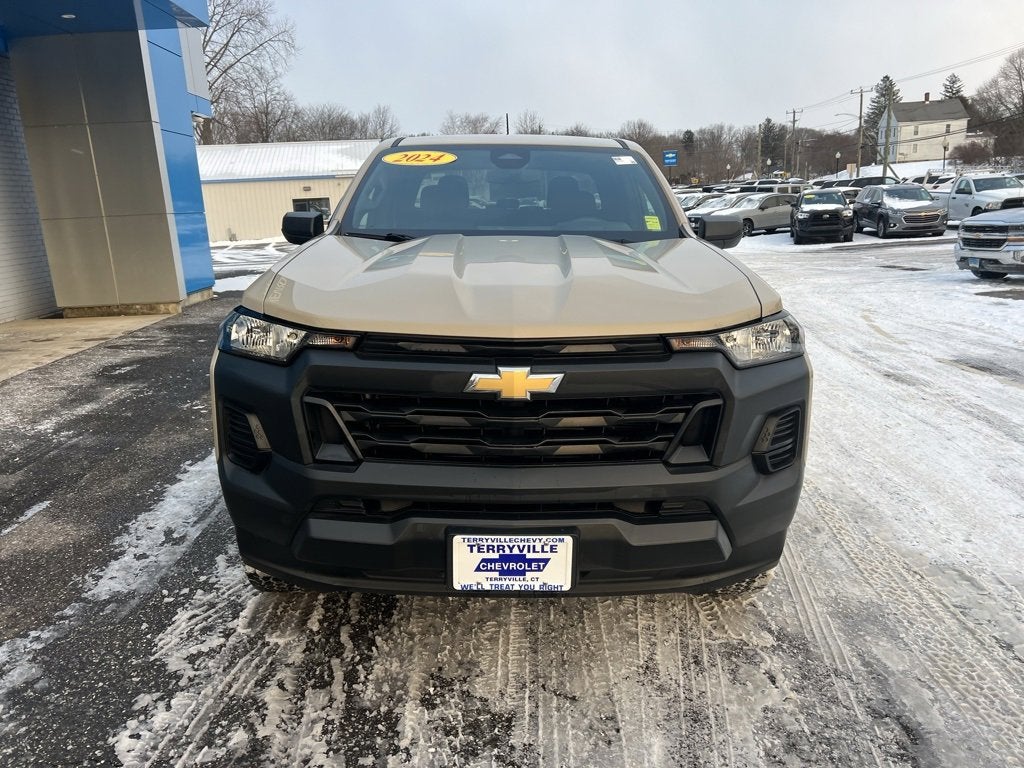 2024 Chevrolet Colorado WT