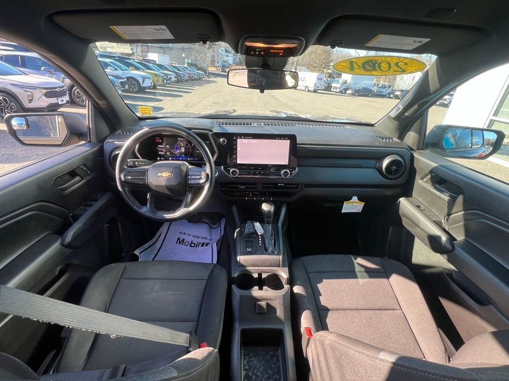 2024 Chevrolet Colorado WT