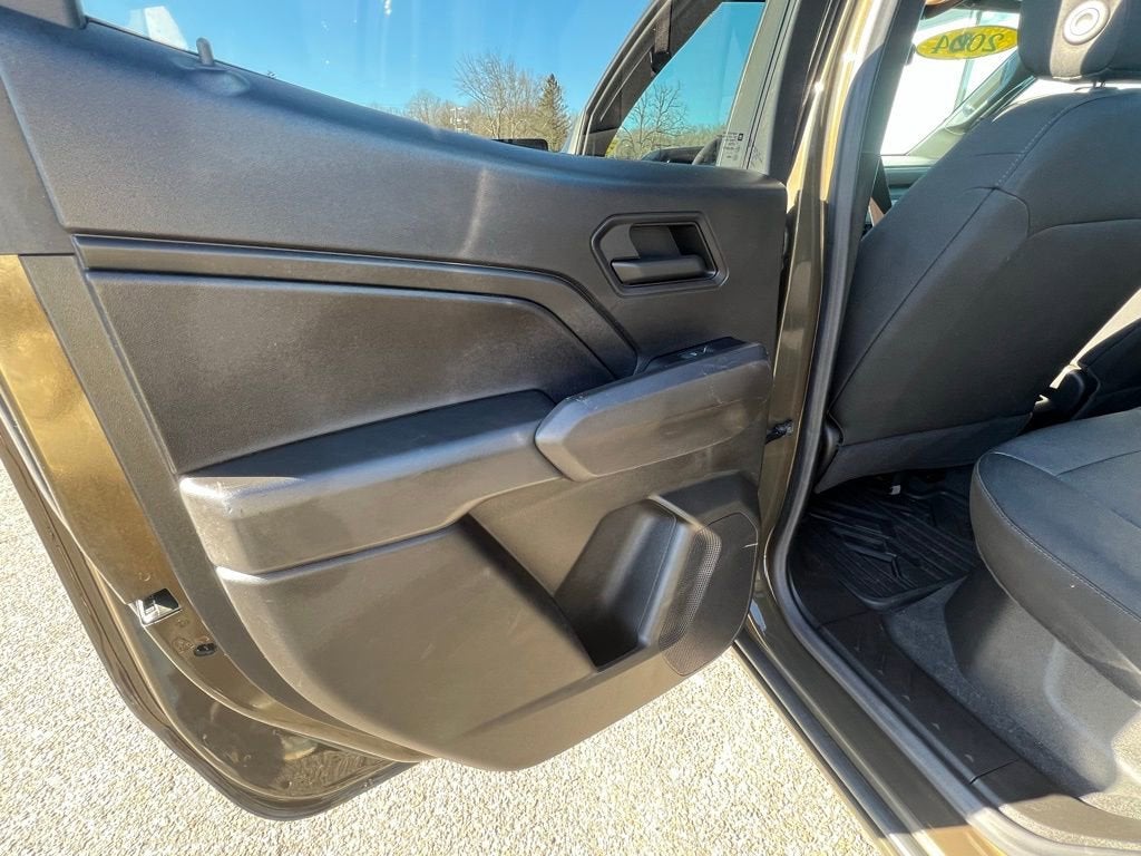 2024 Chevrolet Colorado WT