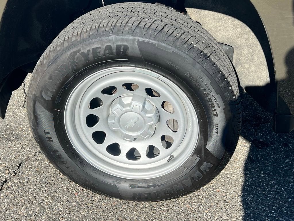 2024 Chevrolet Colorado WT