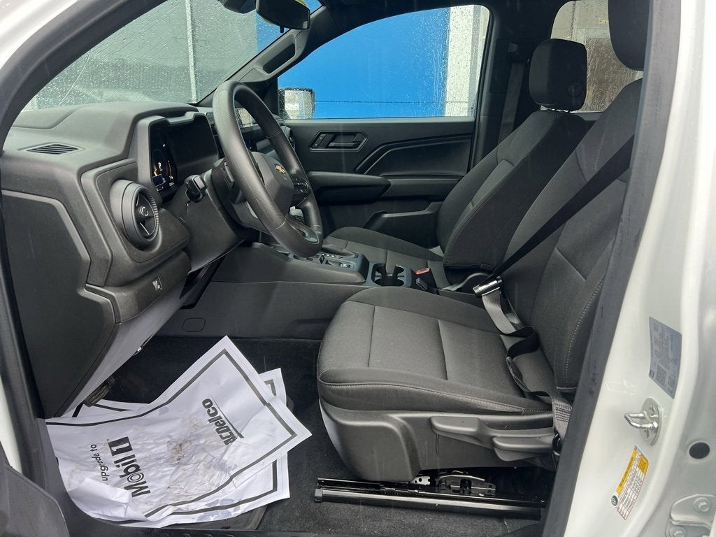 2024 Chevrolet Colorado WT