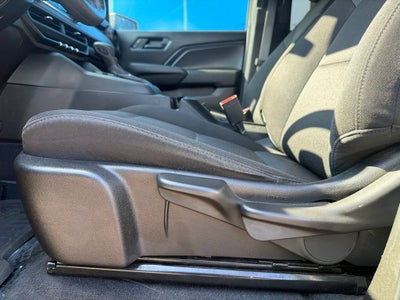 2024 Chevrolet Colorado WT