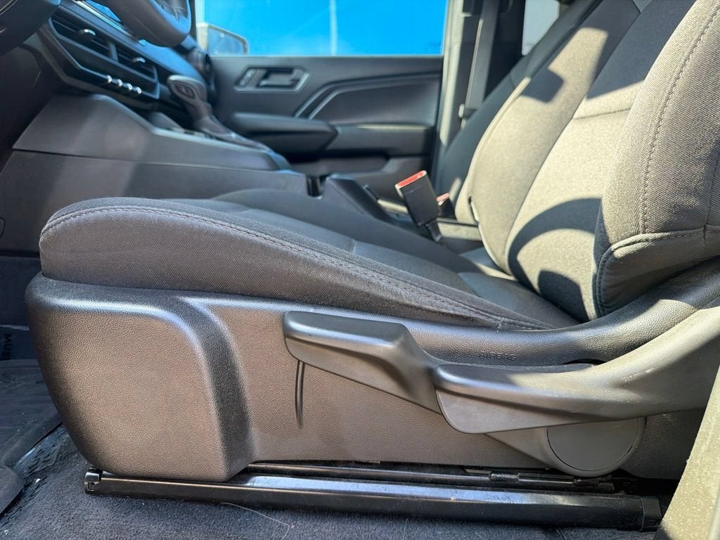 2024 Chevrolet Colorado WT
