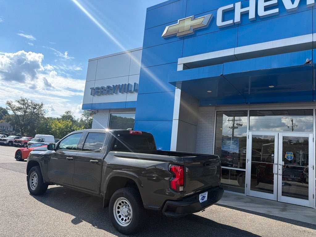 2024 Chevrolet Colorado WT