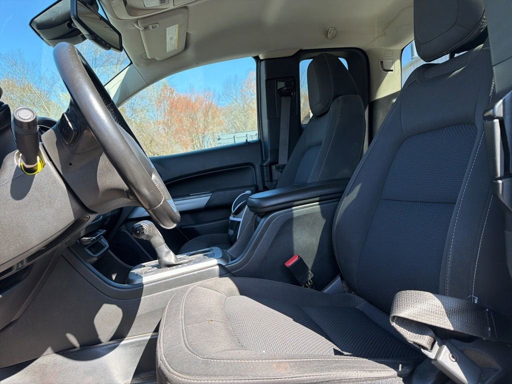 2021 Chevrolet Colorado LT - Photo 12
