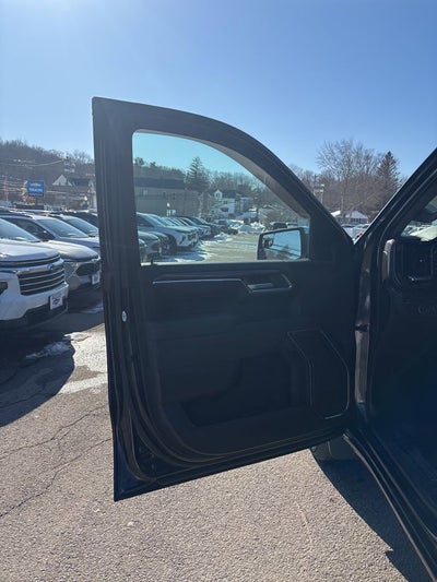 2022 Chevrolet Silverado 1500 LT (2FL)