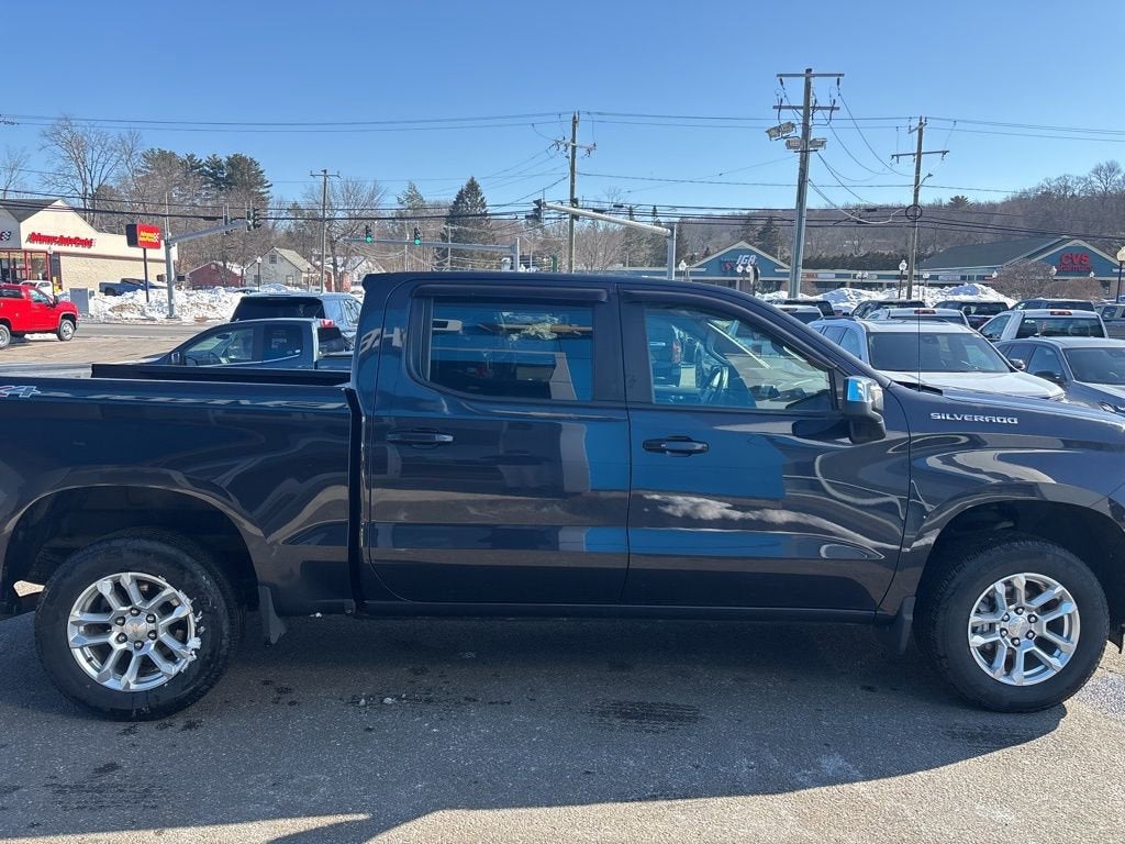 2022 Chevrolet Silverado 1500 LT (2FL)