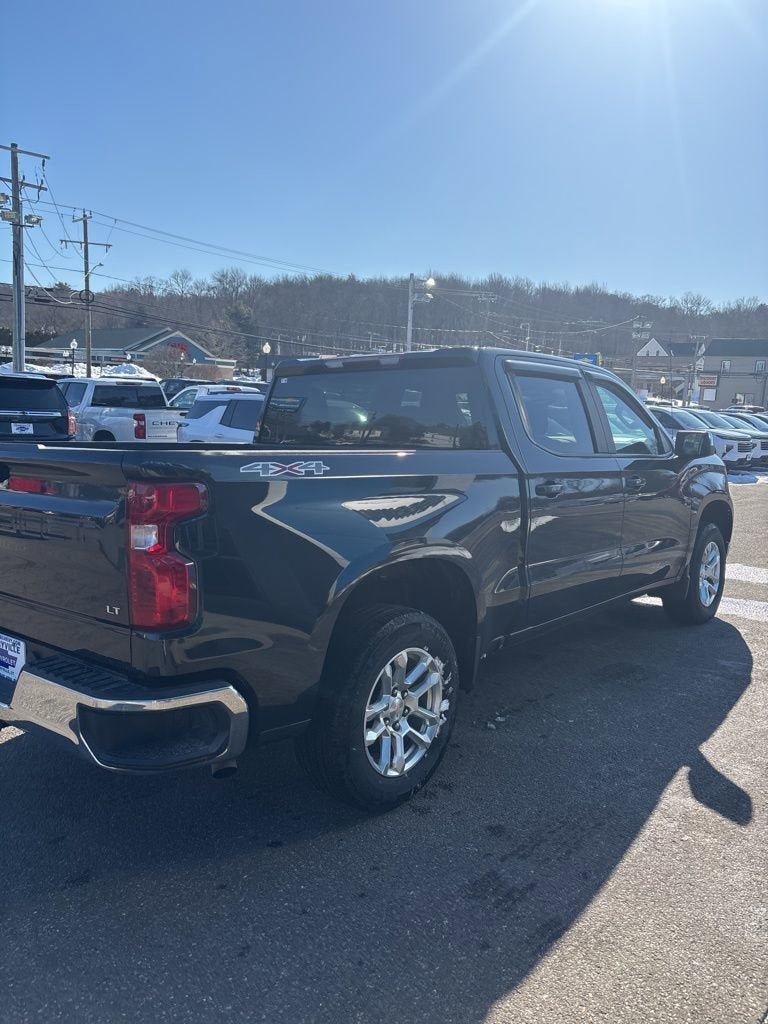 2022 Chevrolet Silverado 1500 LT (2FL)