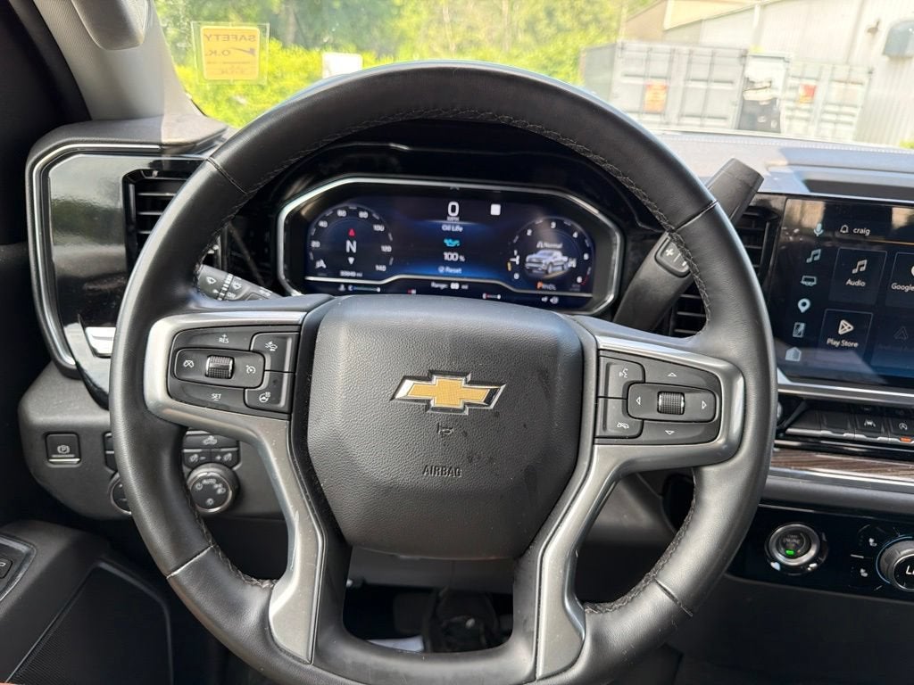 2023 Chevrolet Silverado 1500 LT (2FL)